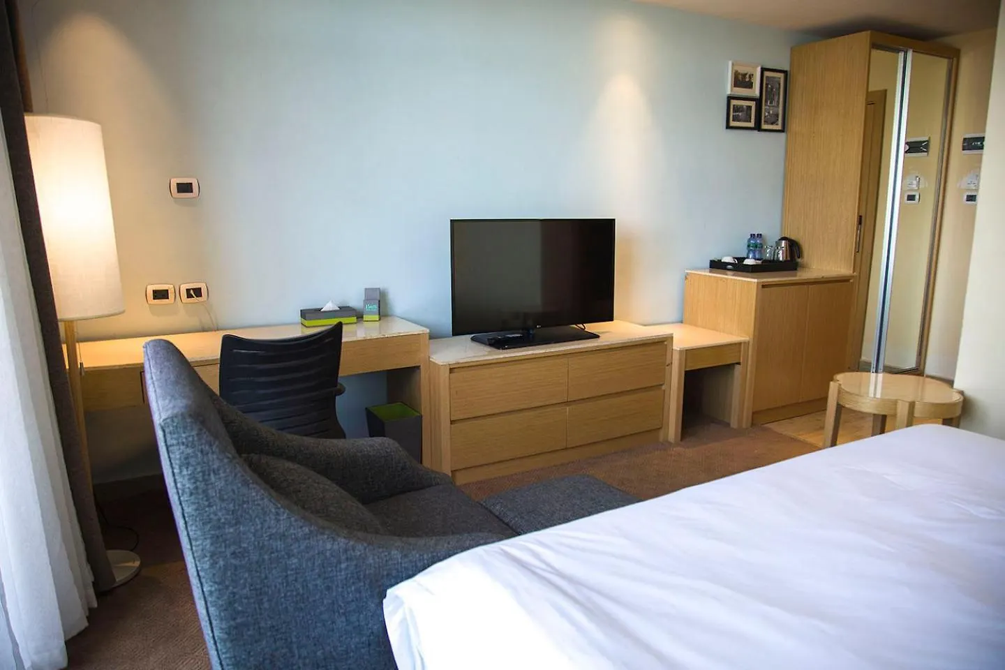 Vamos Addis Hotel